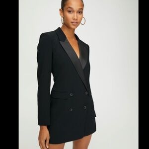 Aritzia Babaton Black Tuxedo Blazer Dress in Black (Size 0)